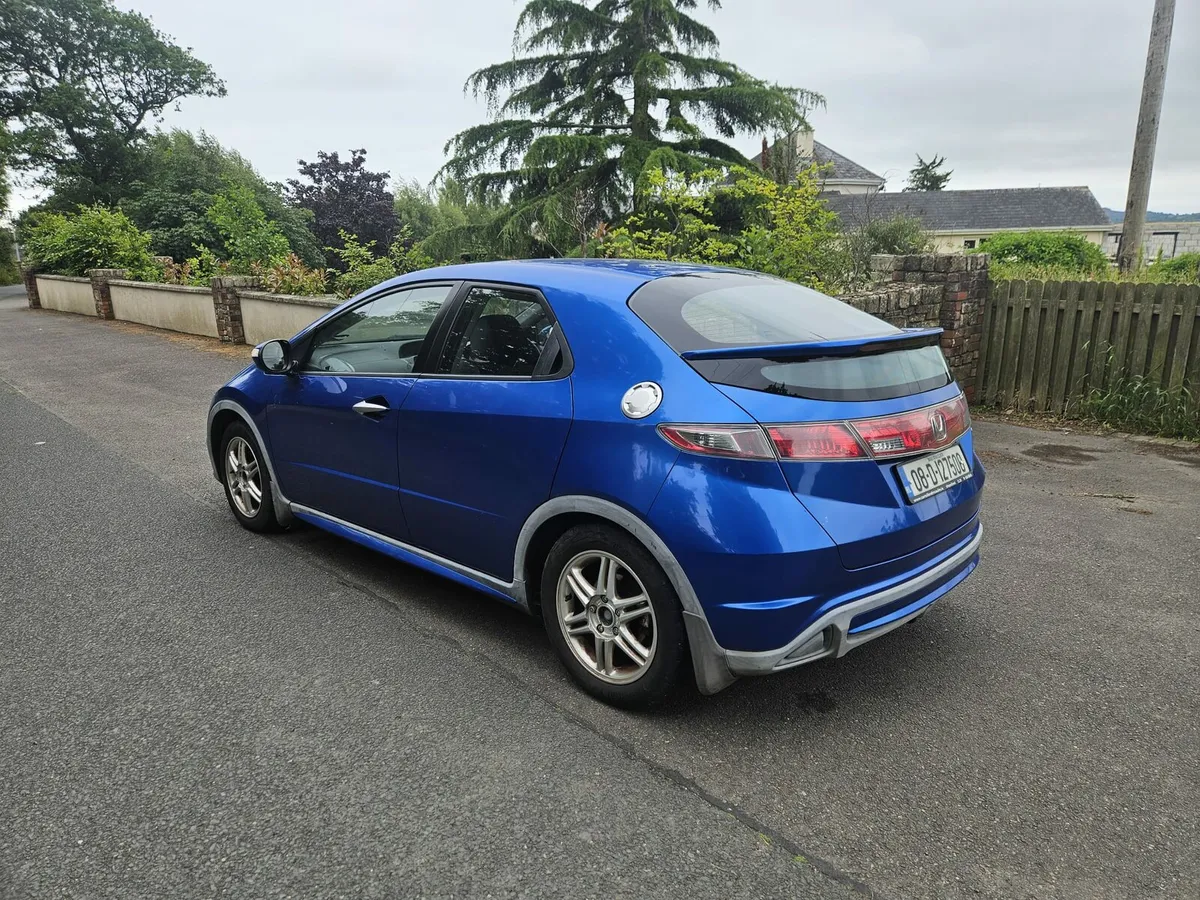 Honda civic - Image 4