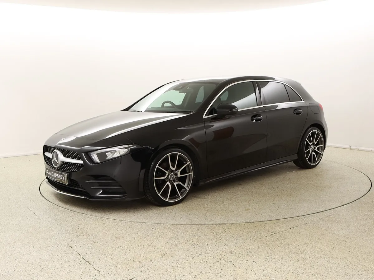 2019 Mercedes-Benz A200 D AMG LINE AUTO - Image 3