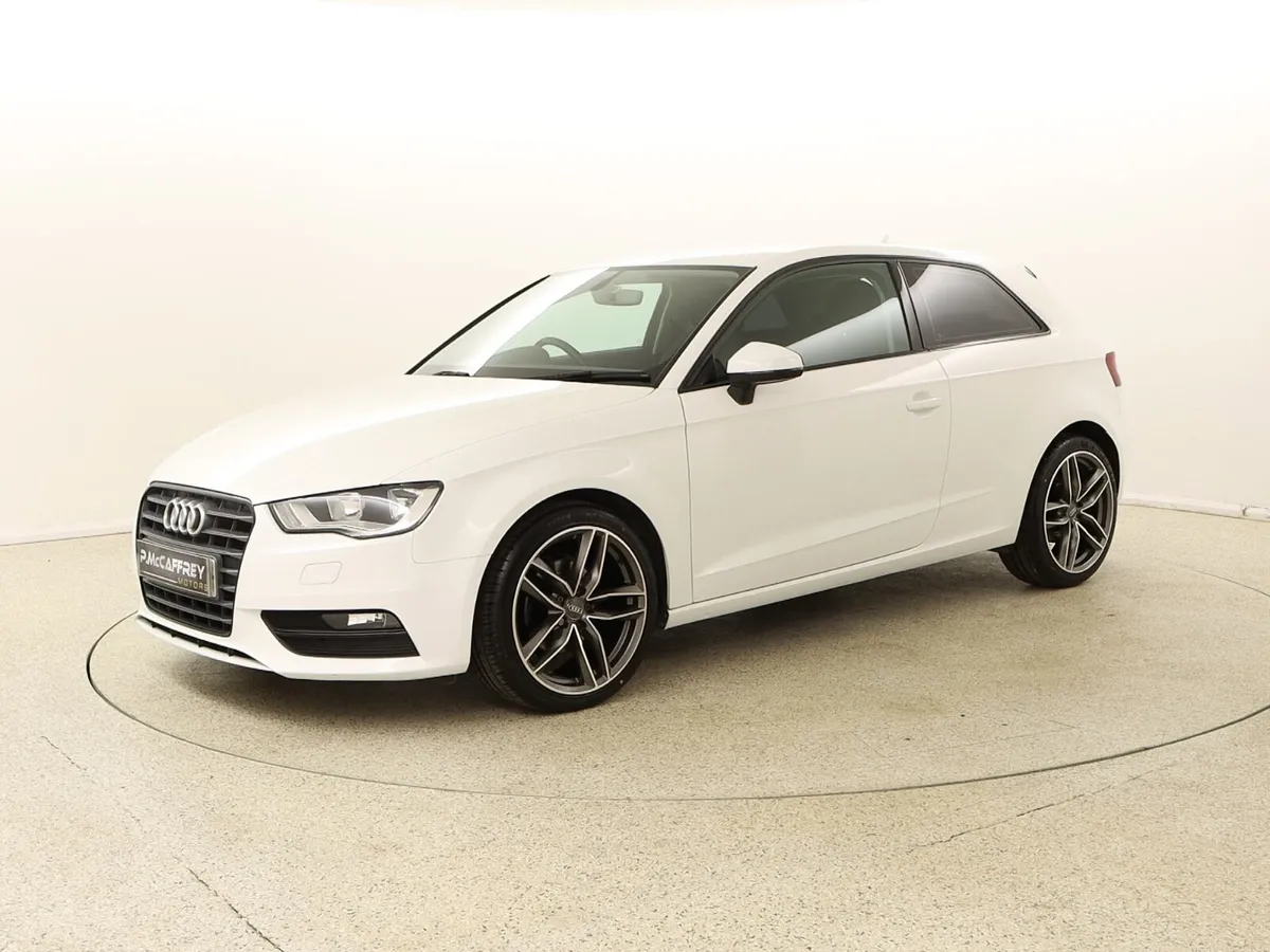 2015 Audi A3 1.6 TDI 110PS SPORT BLACK EDITION STY - Image 3