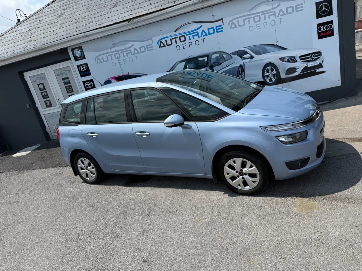 CITROEN  C4 AUTOMATIC 7 SEATER - Image 2
