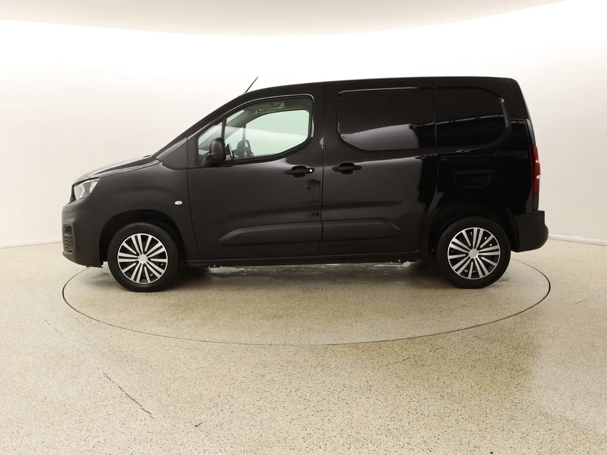 2021 Peugeot Partner 1.5 HDI Professional 3 seater - Image 4