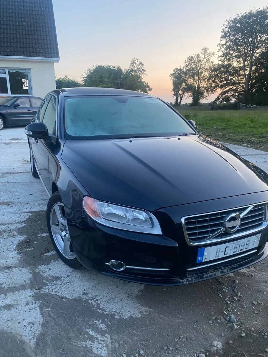 Volvo S80 2011 - Image 1