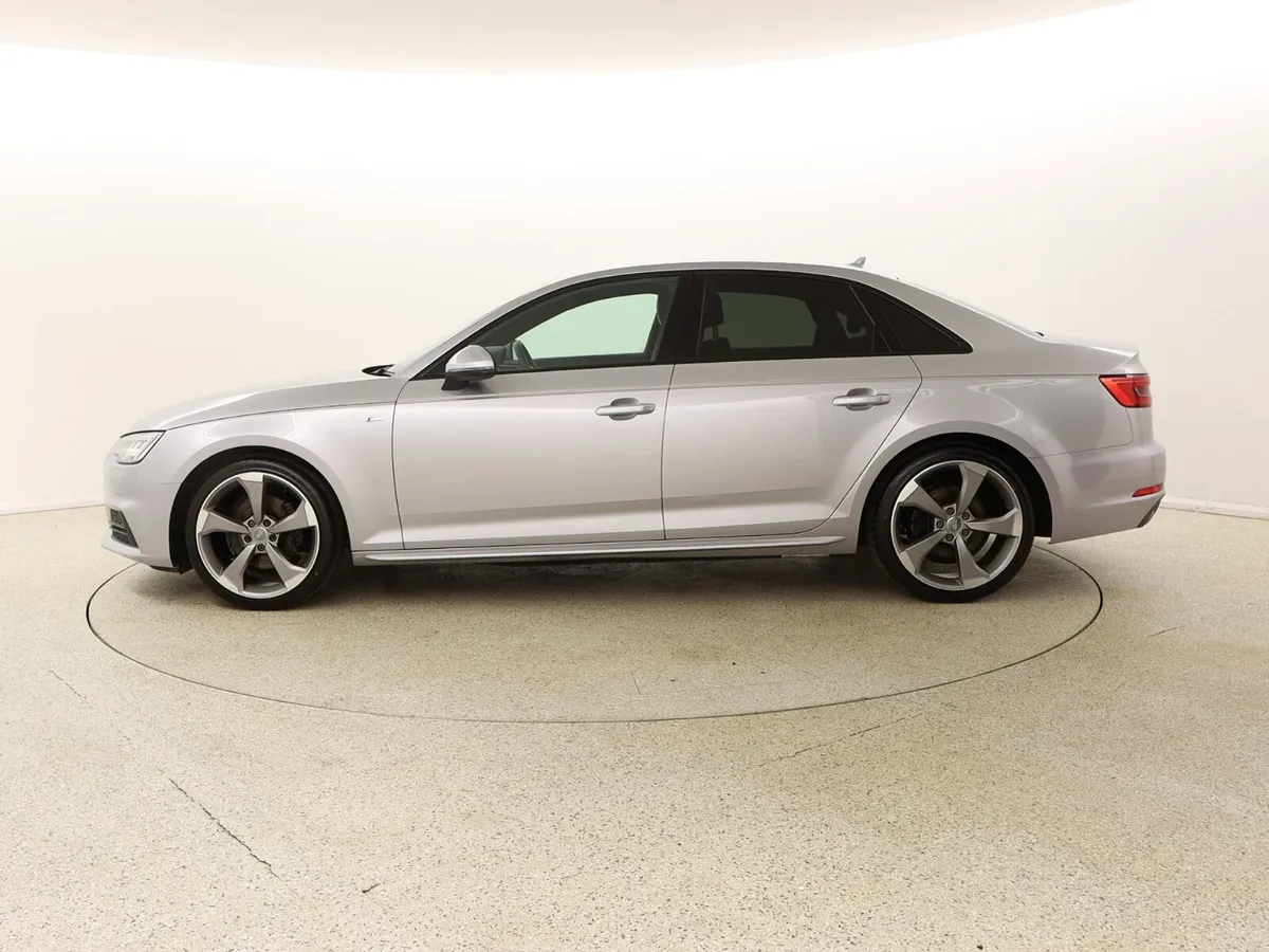 2016 Audi A4 2.0 TDI 150 BHP S-LINE BLACK EDITION - Image 4