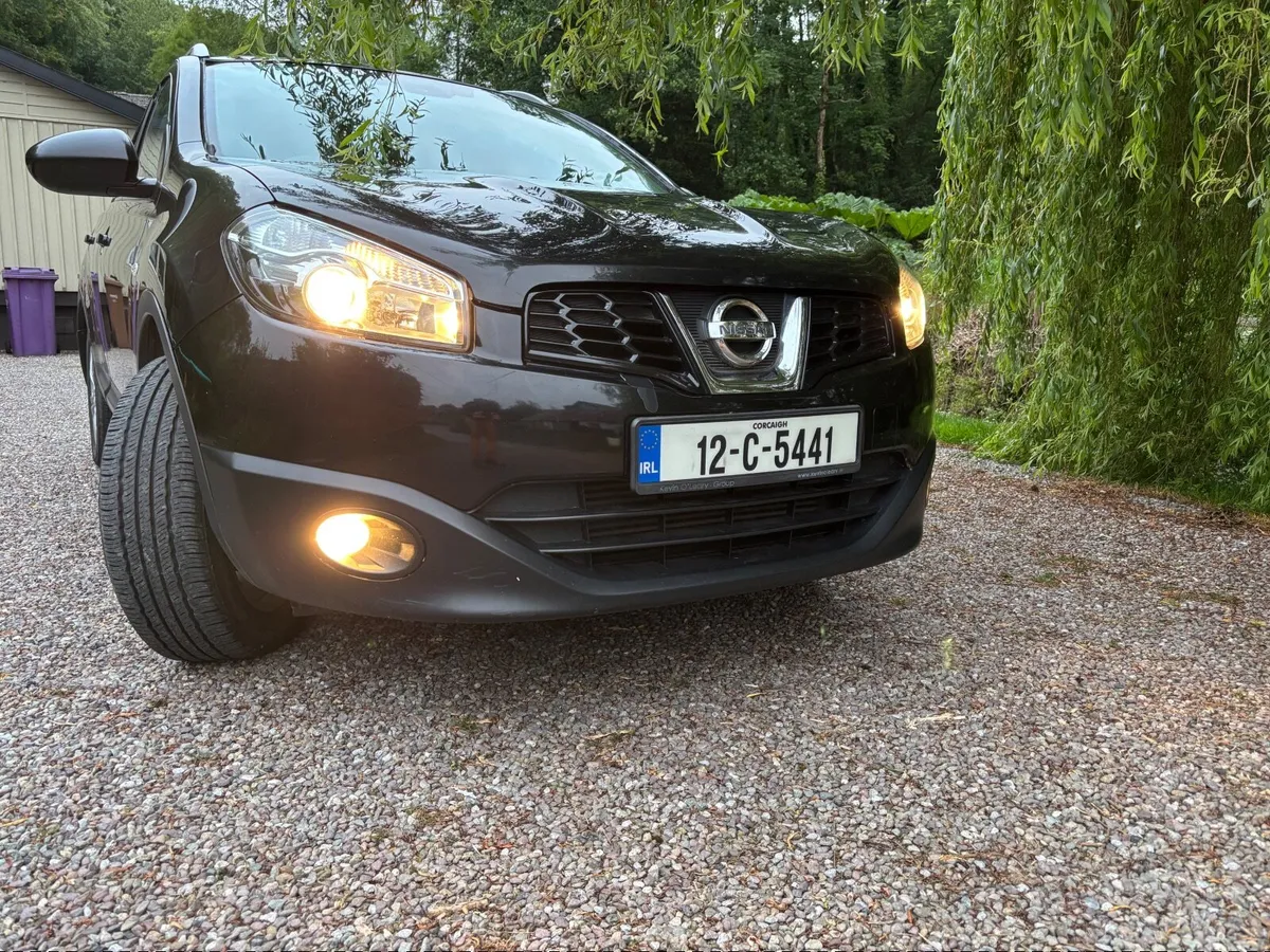 Nissan Qashqai+2 2012 - Image 1