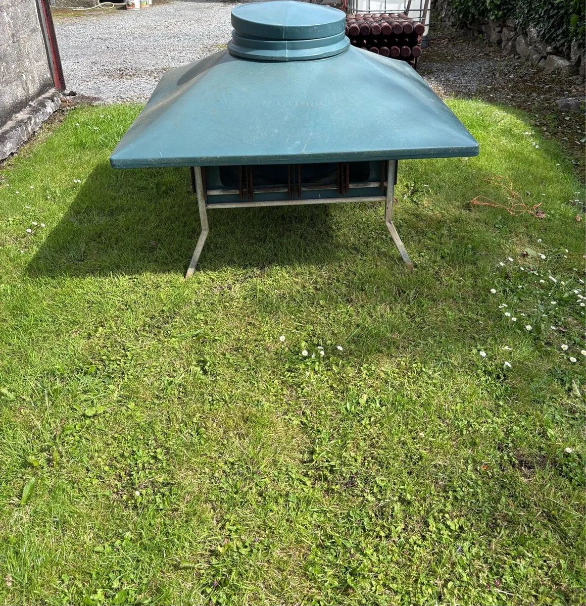 Cormac Creep Feeder - Image 1