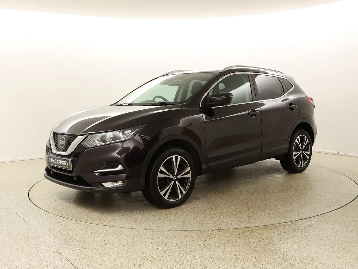 2017 NISSAN QASHQAI 1.5 DCI N-CONNECTA PAN ROOF - Image 3