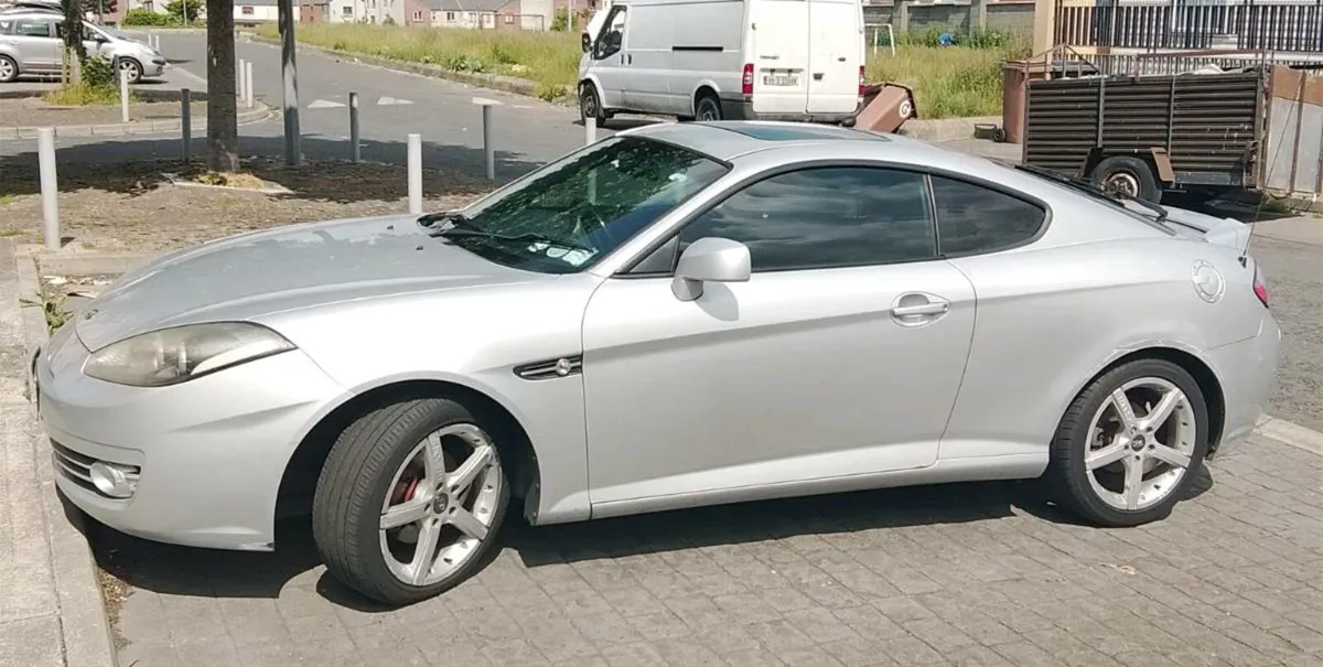 Hyundai Coupe - Image 2