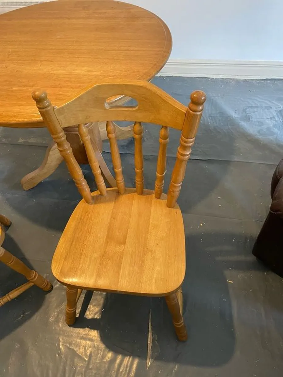 Dining table and chairs - Image 2