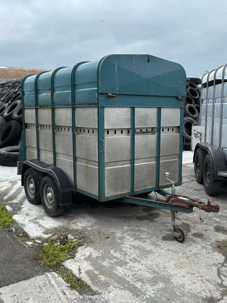8/4 Car Trailer - Image 1