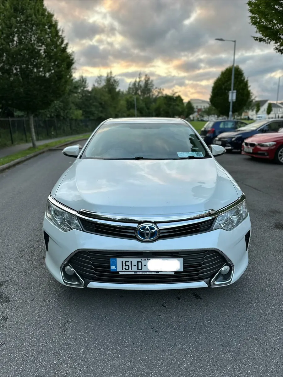 Toyota Camry Hybrid NEW NCT - Image 3