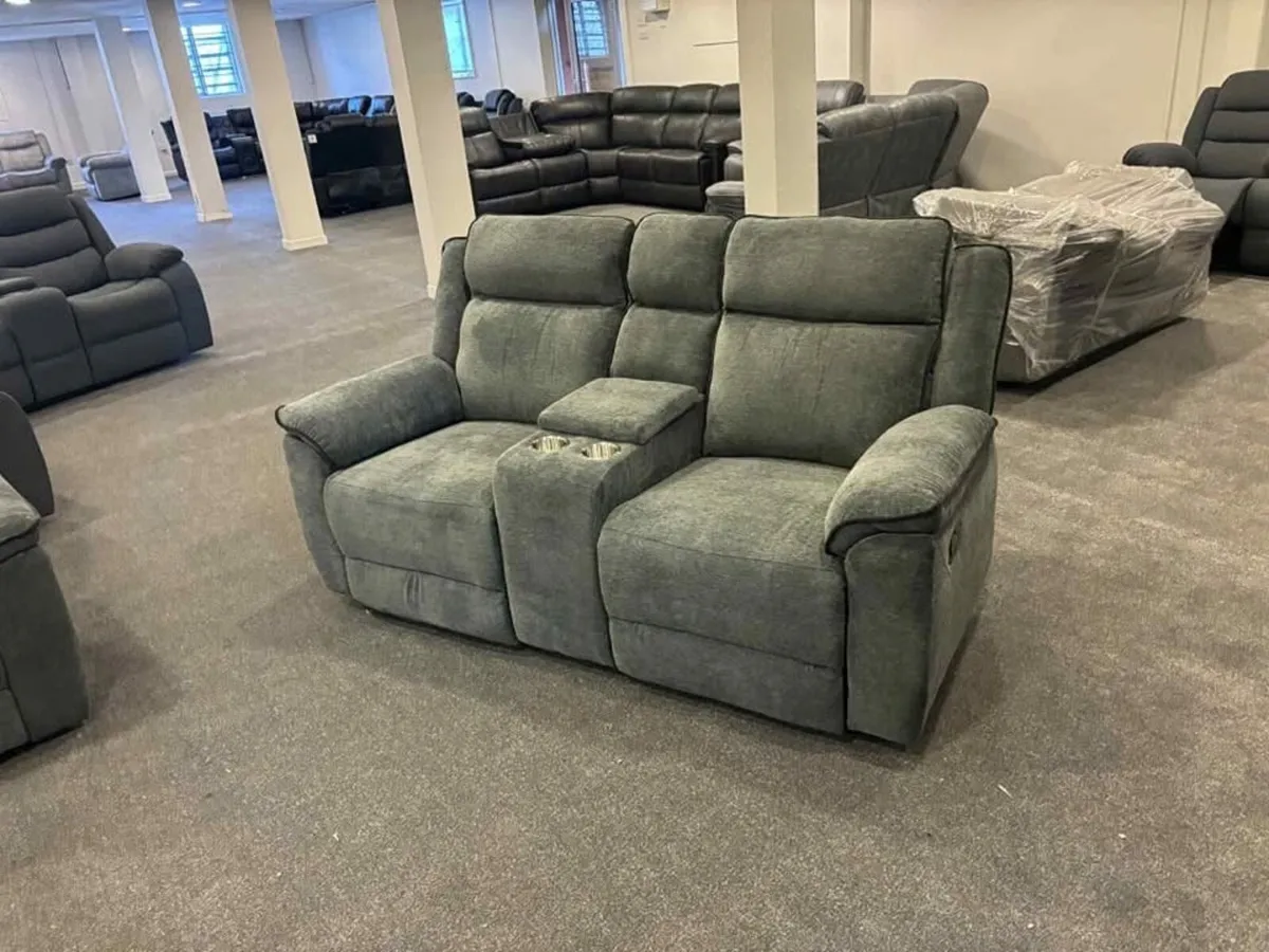 Brand new 3+2 large sofas on sale - Image 2