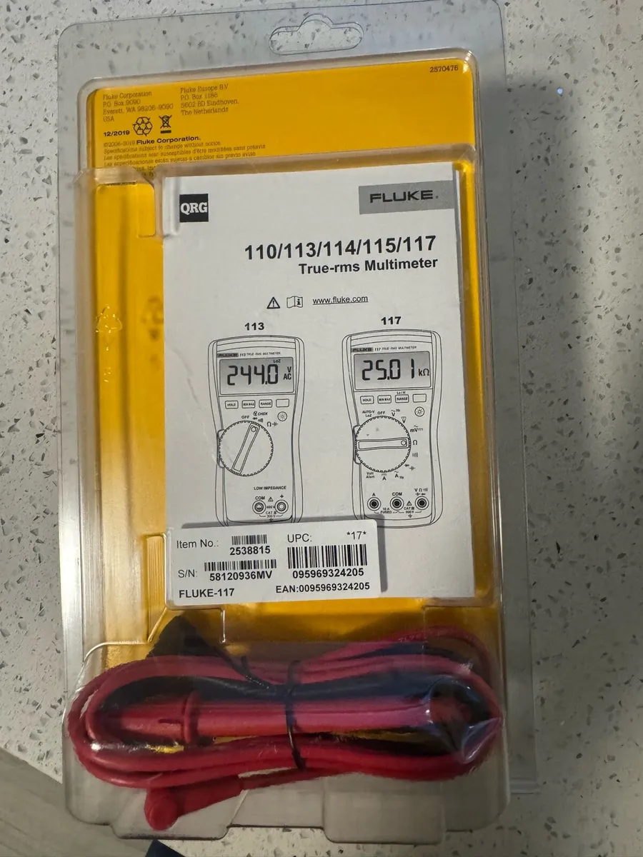 Fluke 117 electrician multimeter - Image 2