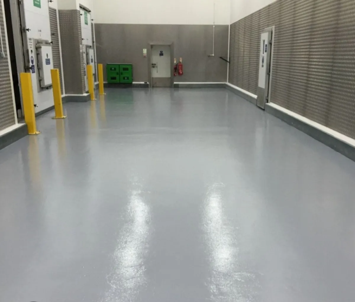Industrial floor paint available contact me - Image 2