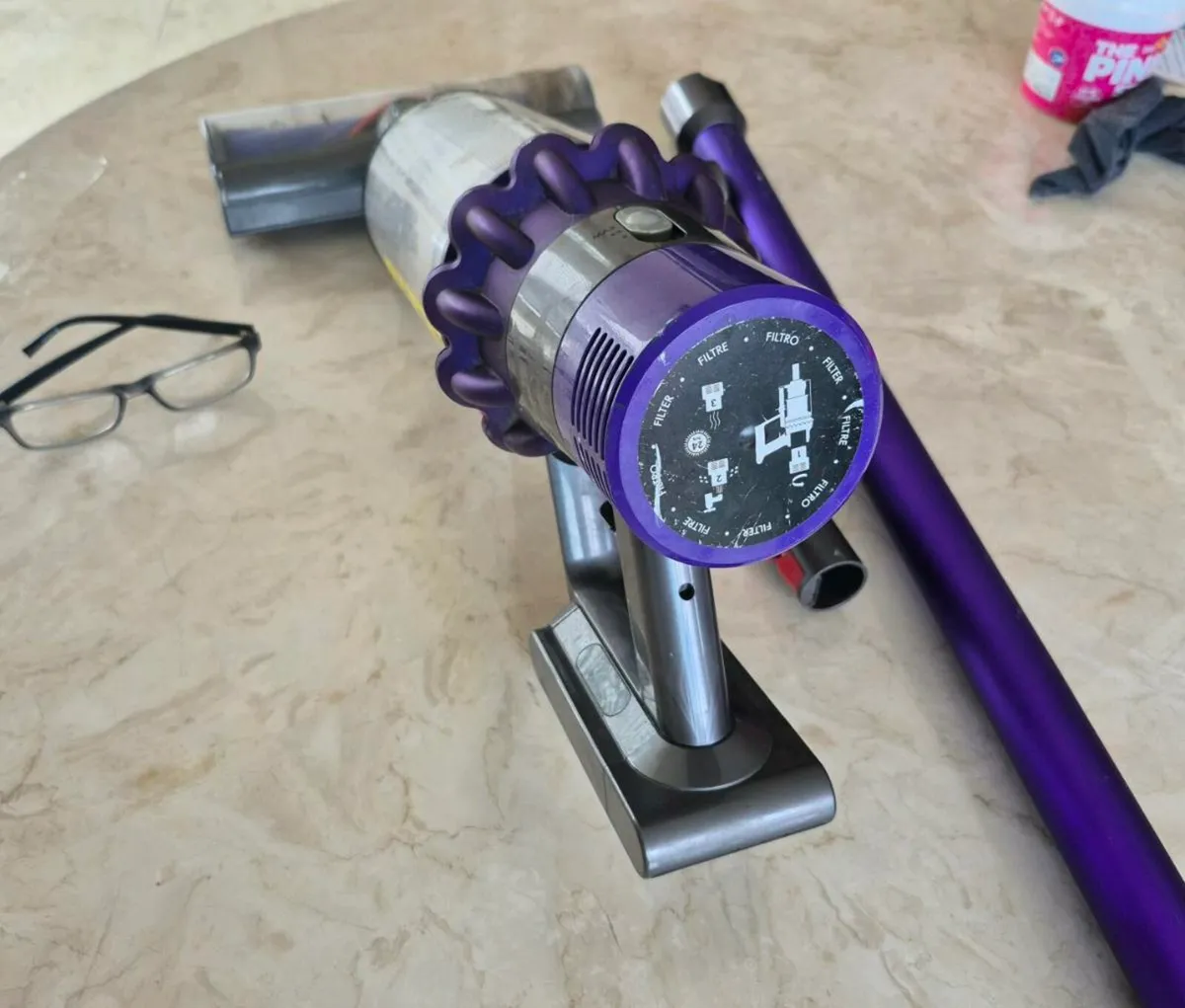 cordless Dyson V11 parts or repair goes on - Image 2