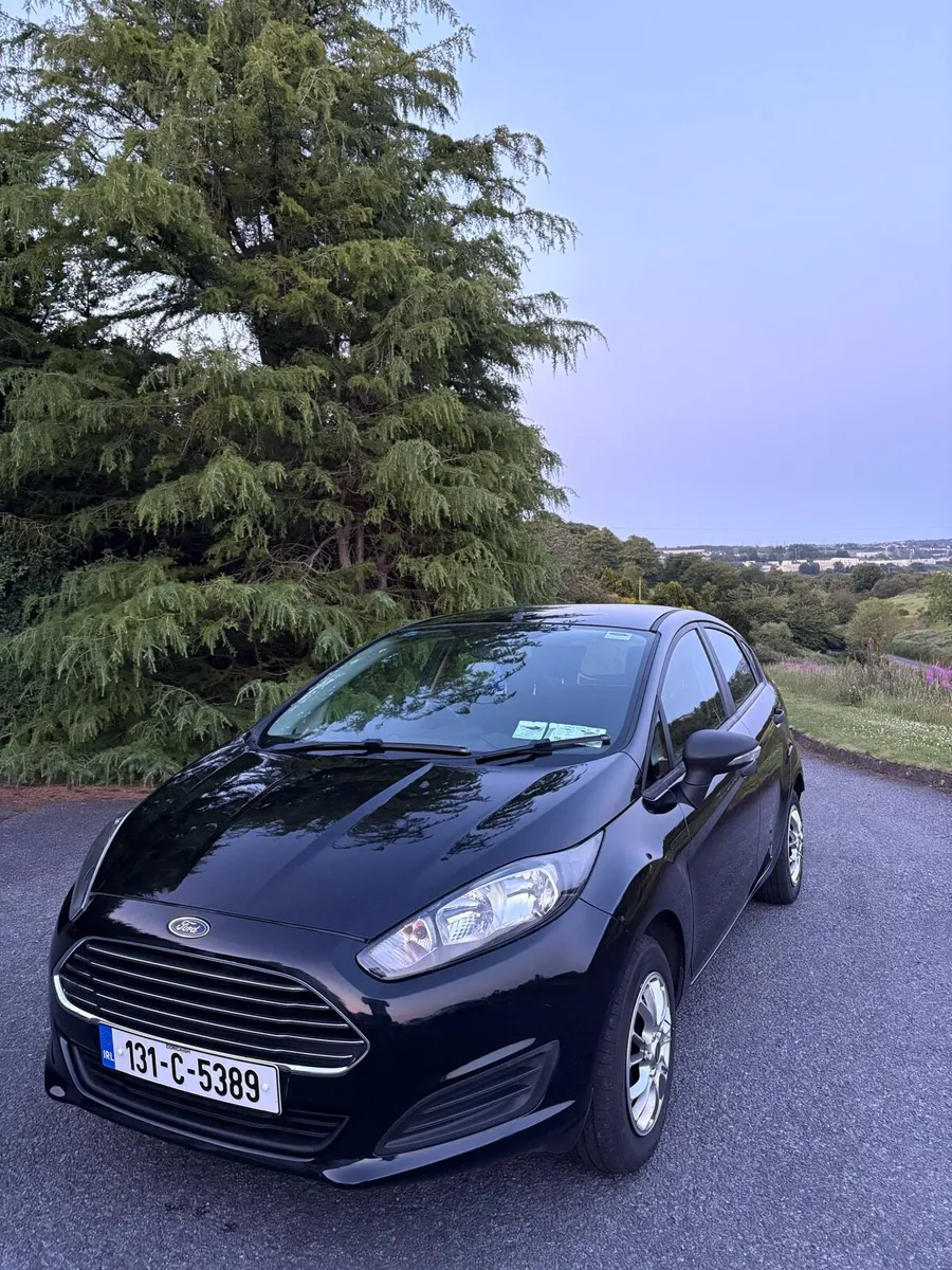 2013 FORD FIESTA 1.0L SERVICED AND NEW TIMING BELT - Image 2