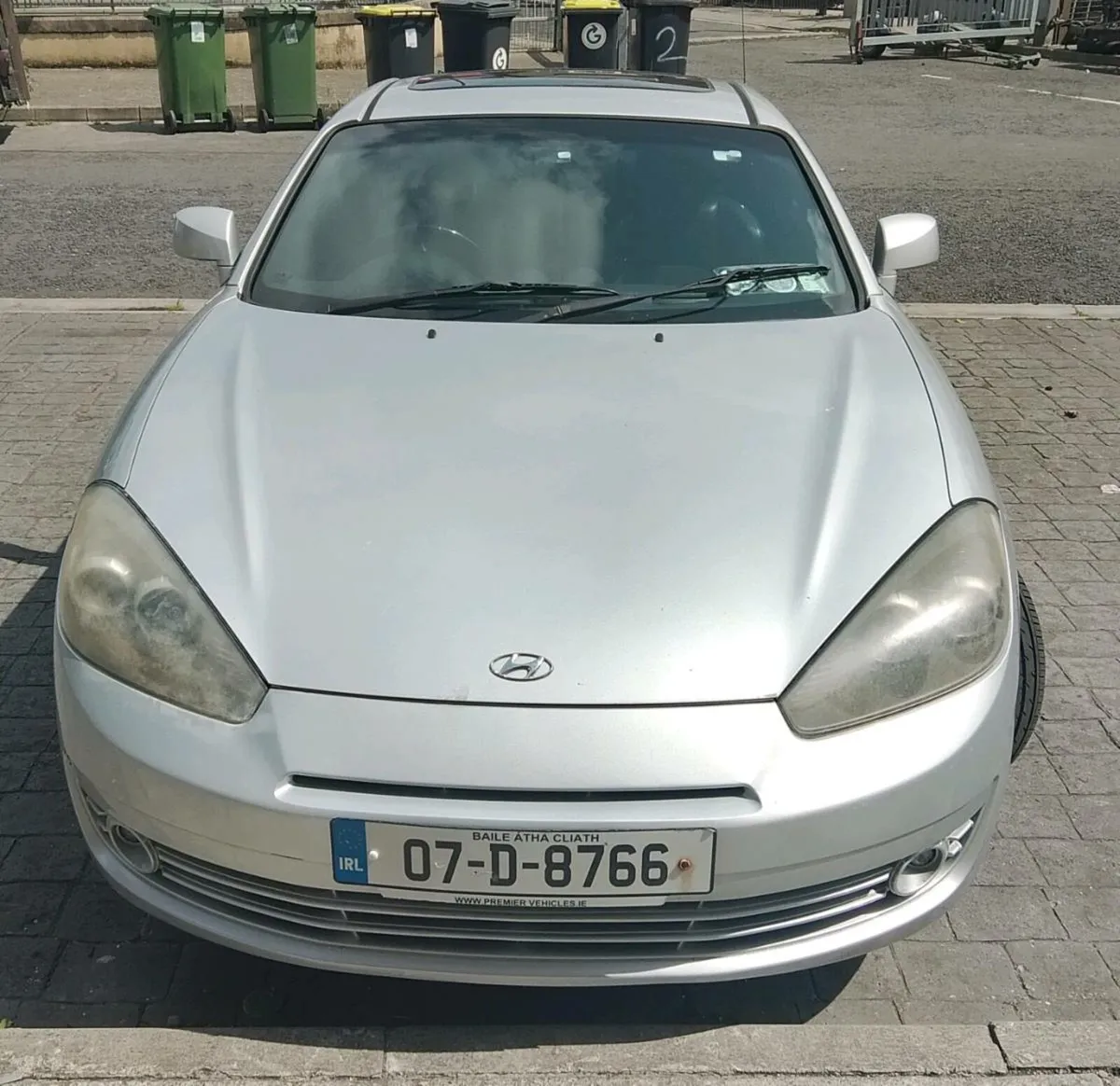 Hyundai Coupe - Image 1