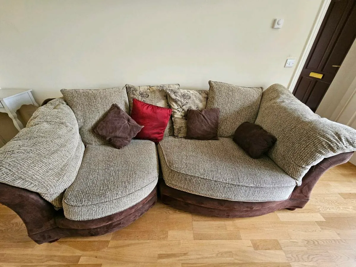 Couch - Image 1