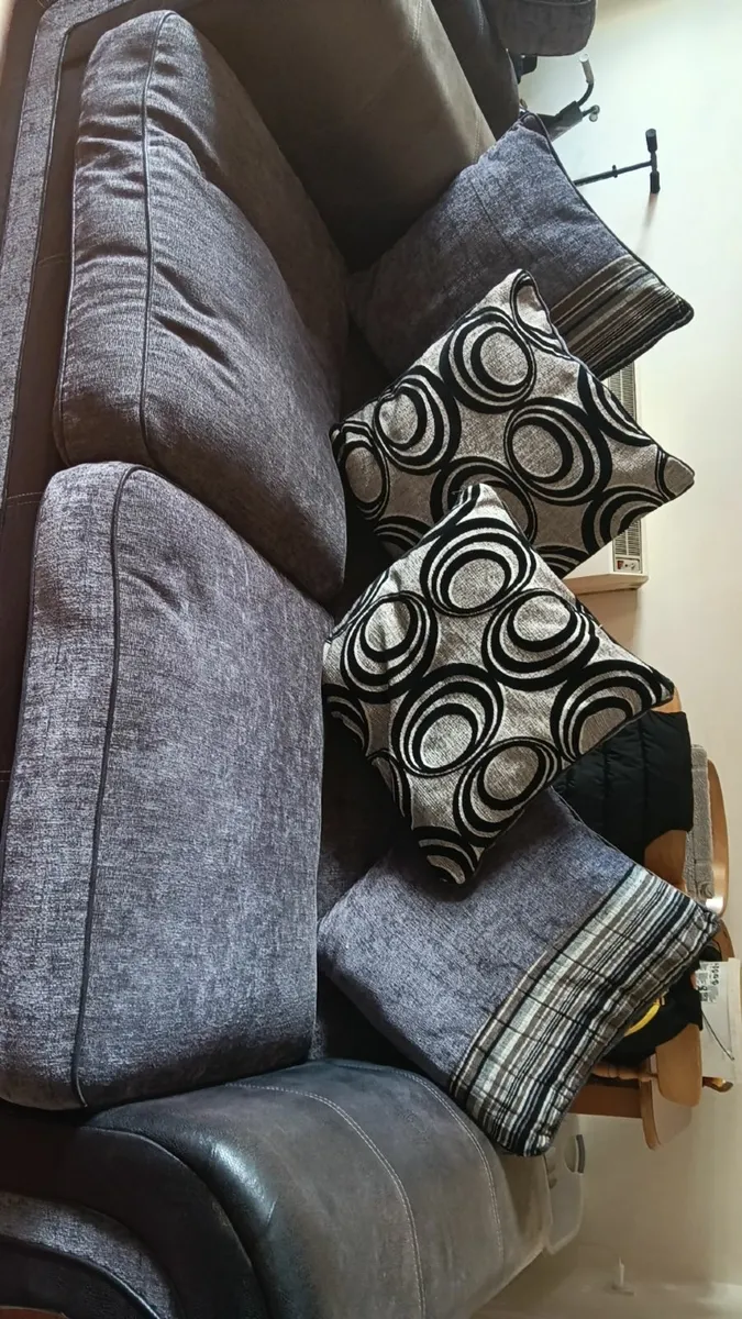Sofa - Image 2
