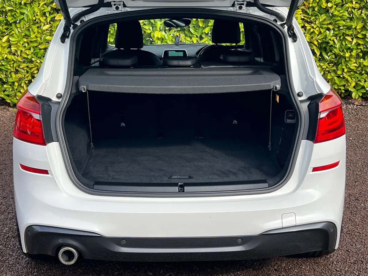 2019 BMW 2-Series  M-Sport **Low miles** - Image 4