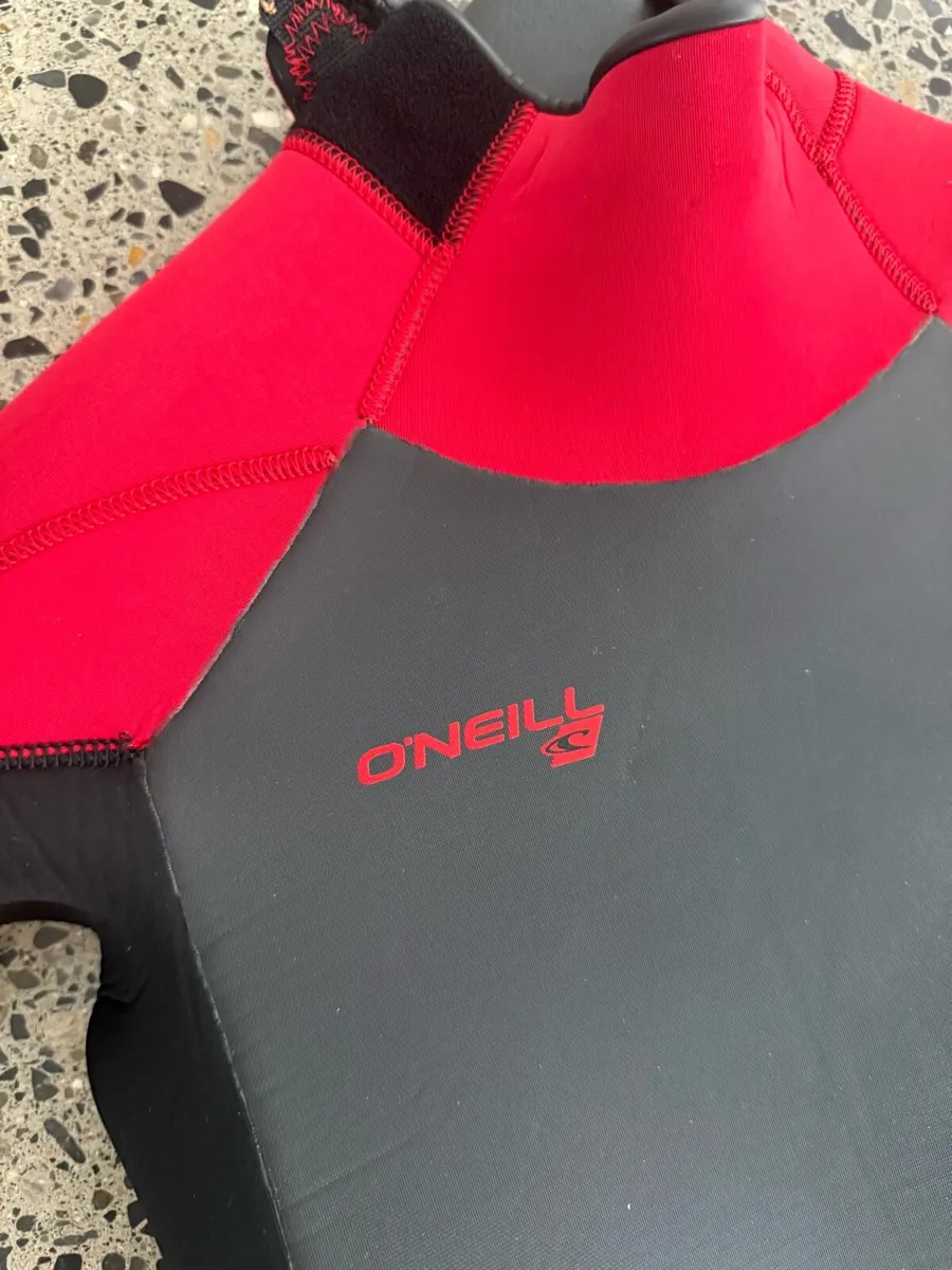 O’Neill Wetsuit 5:4 - Image 2