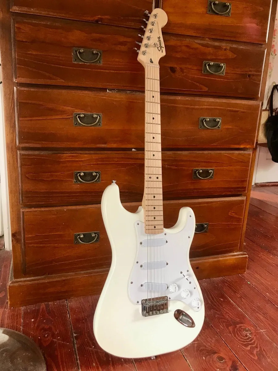 Fender squire sonic stratocaster - Image 3