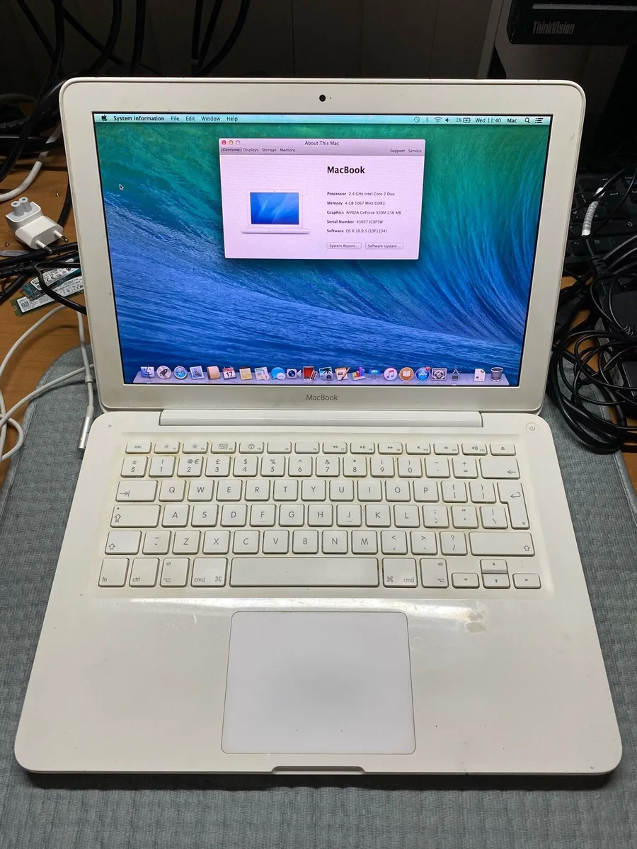 MacBook unibody 13 inch - Image 1