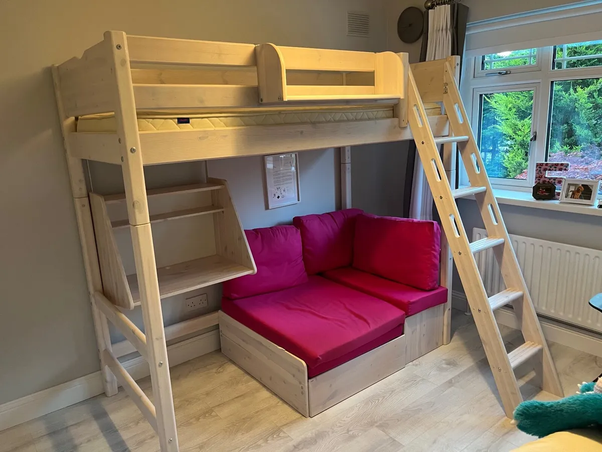 Flexa Bed - Image 1