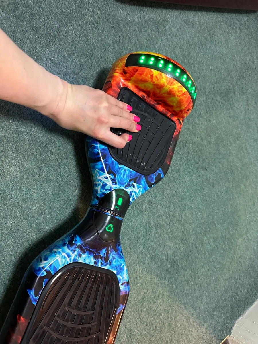 Hoverboard - Image 2