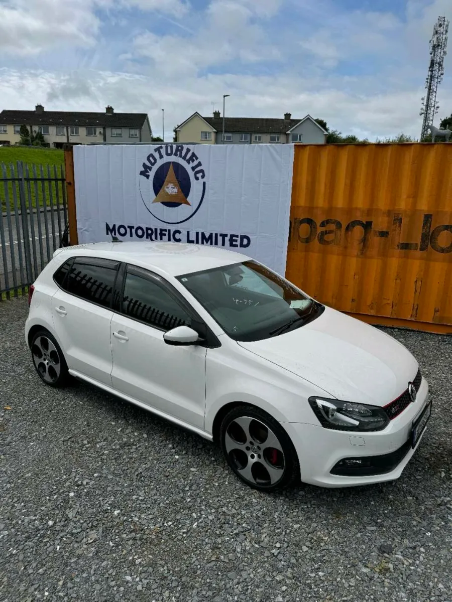 Volkswagen GTI | Automatic | Paddle shifts| 98 kms - Image 1