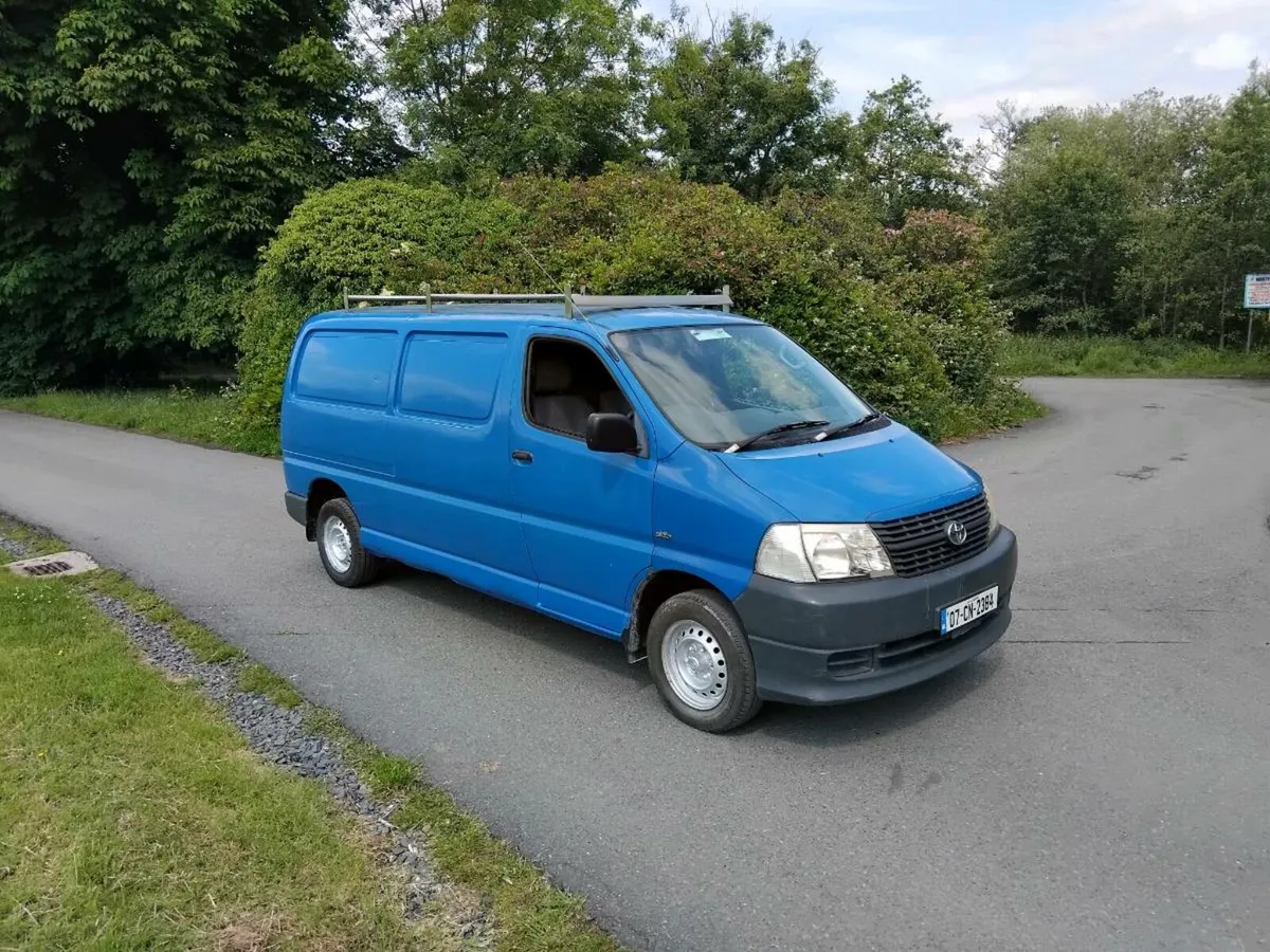 Low mileage 2007 Toyota hiace  test 04/07/26 - Image 2
