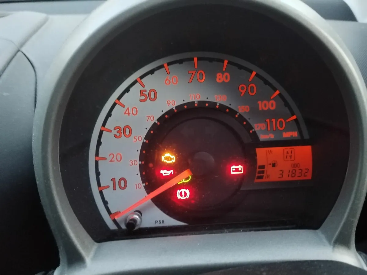 Toyota Aygo 2013 - Image 4