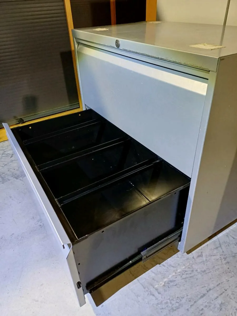 71cm Steel Bisley 2 Drawer Slider Cabinet - Image 3