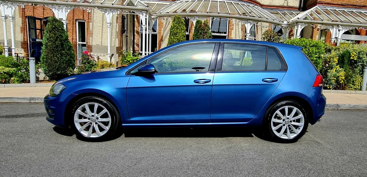 Immaculate Golf 1.4 Highline Automatic - Image 4