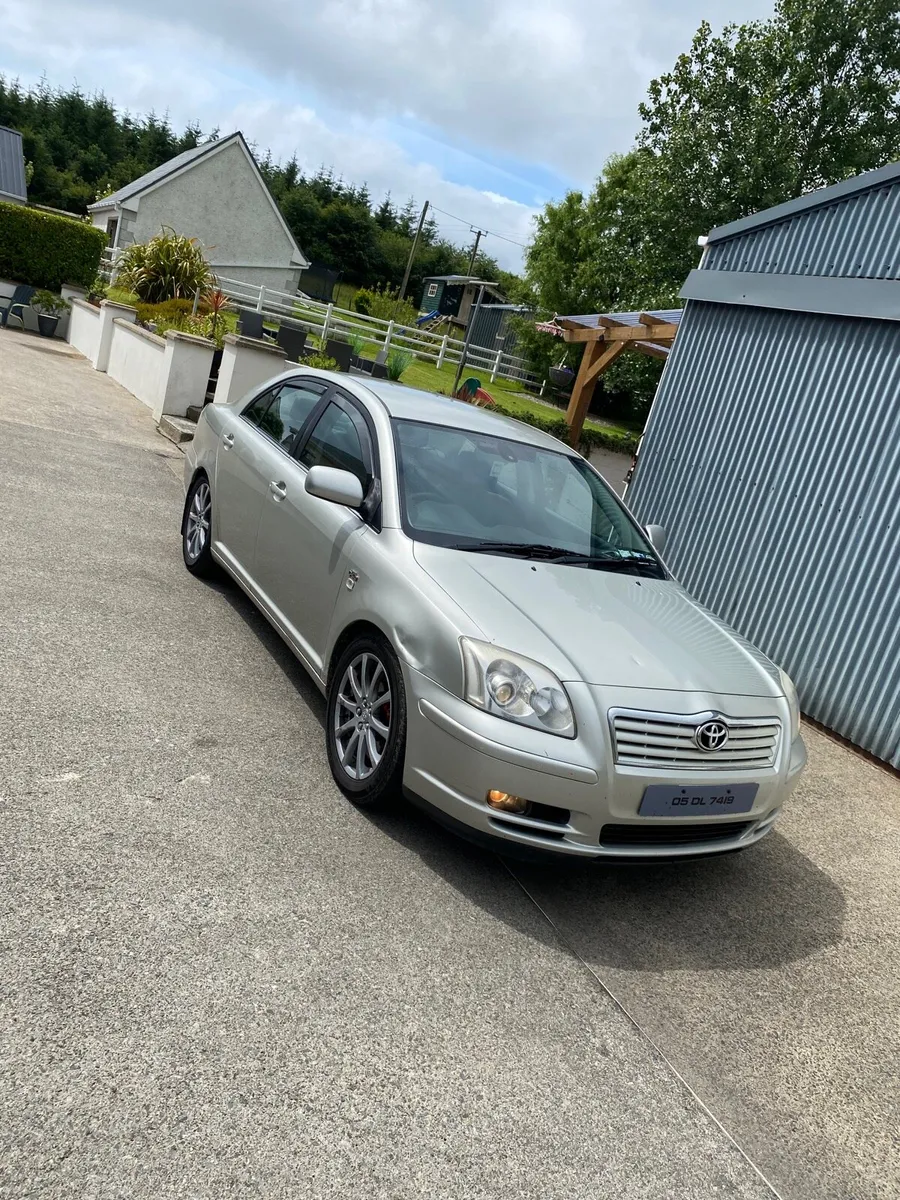 Toyota Avensis - Image 2