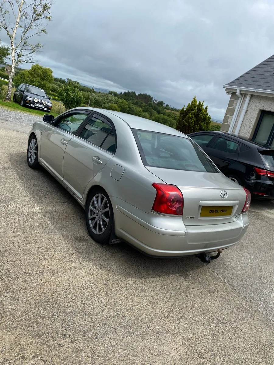 Toyota Avensis - Image 3