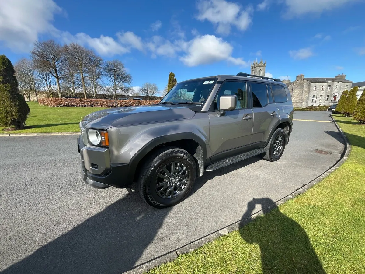 Toyota Land Cruiser 250 - Image 3