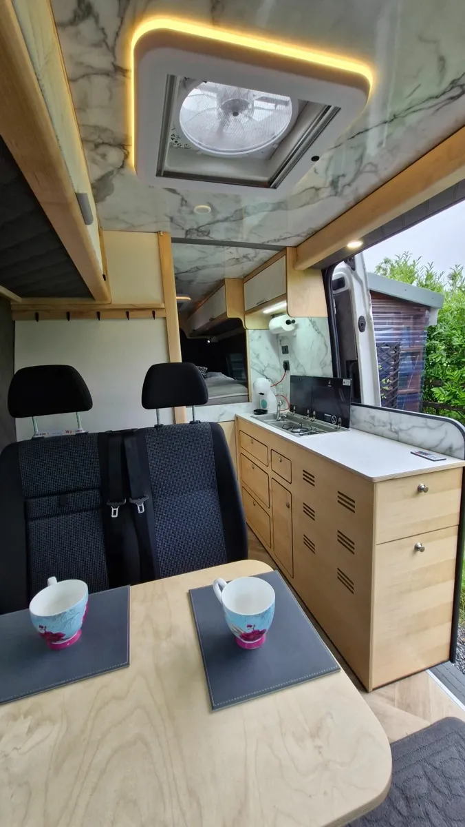 Camper - Image 3