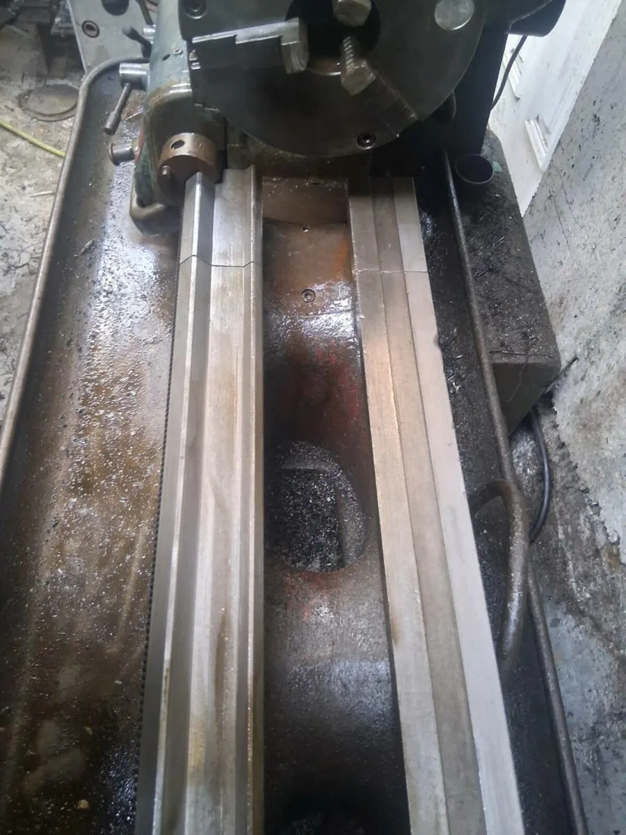 Colchester lathe - Image 4