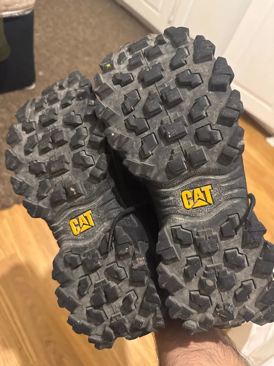 Shoes - Image 4