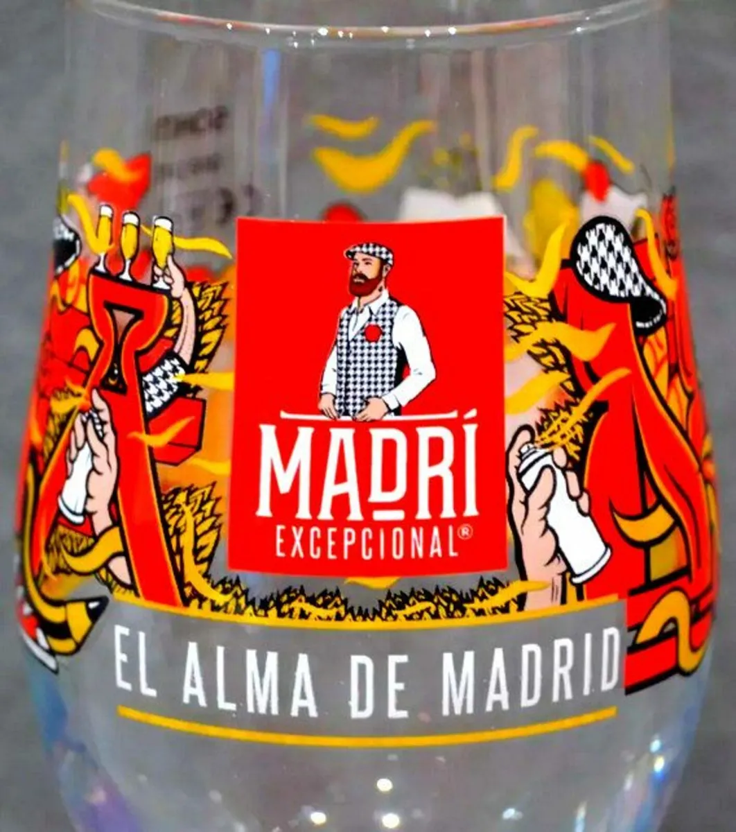 BNIB Madri Limited Edition Art Glass - Image 3