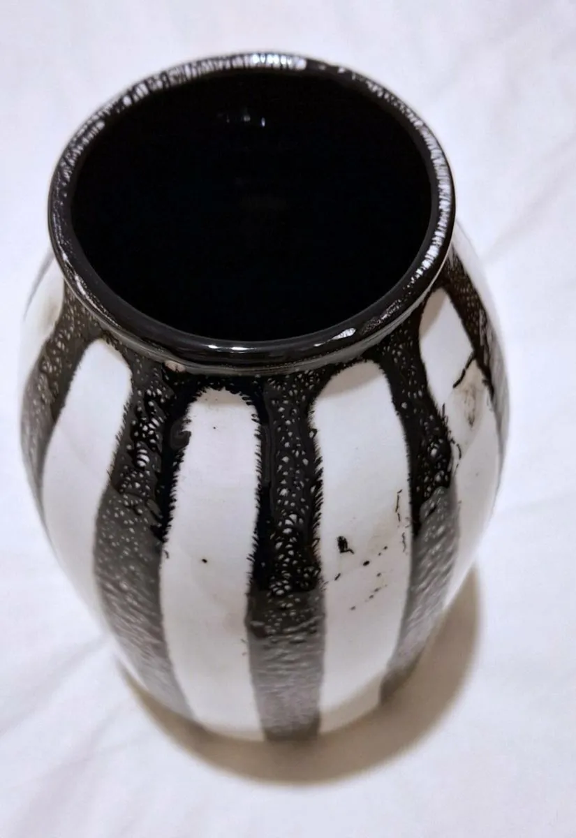 Brand New Portugal Ceramic Vase H24cm - Image 1