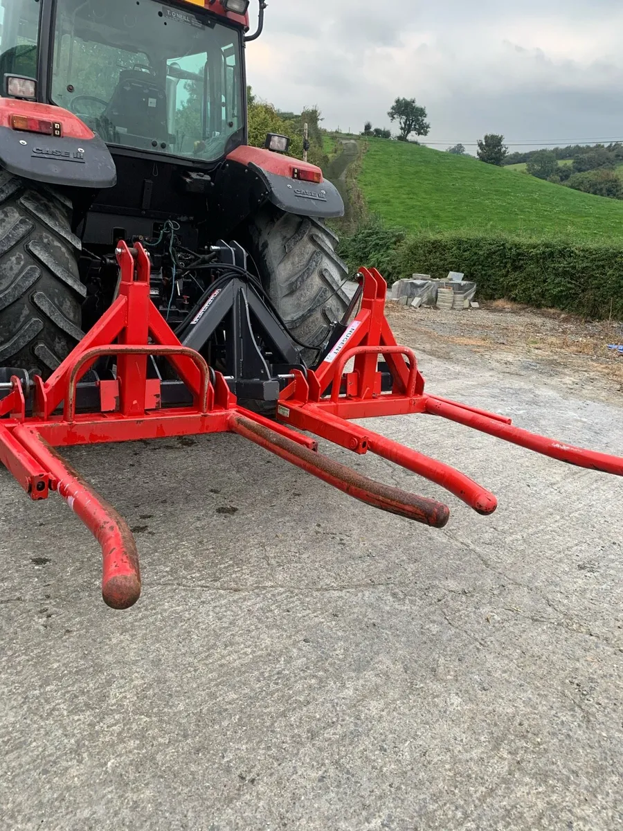 Nugent Duo Bale Handler - Image 1