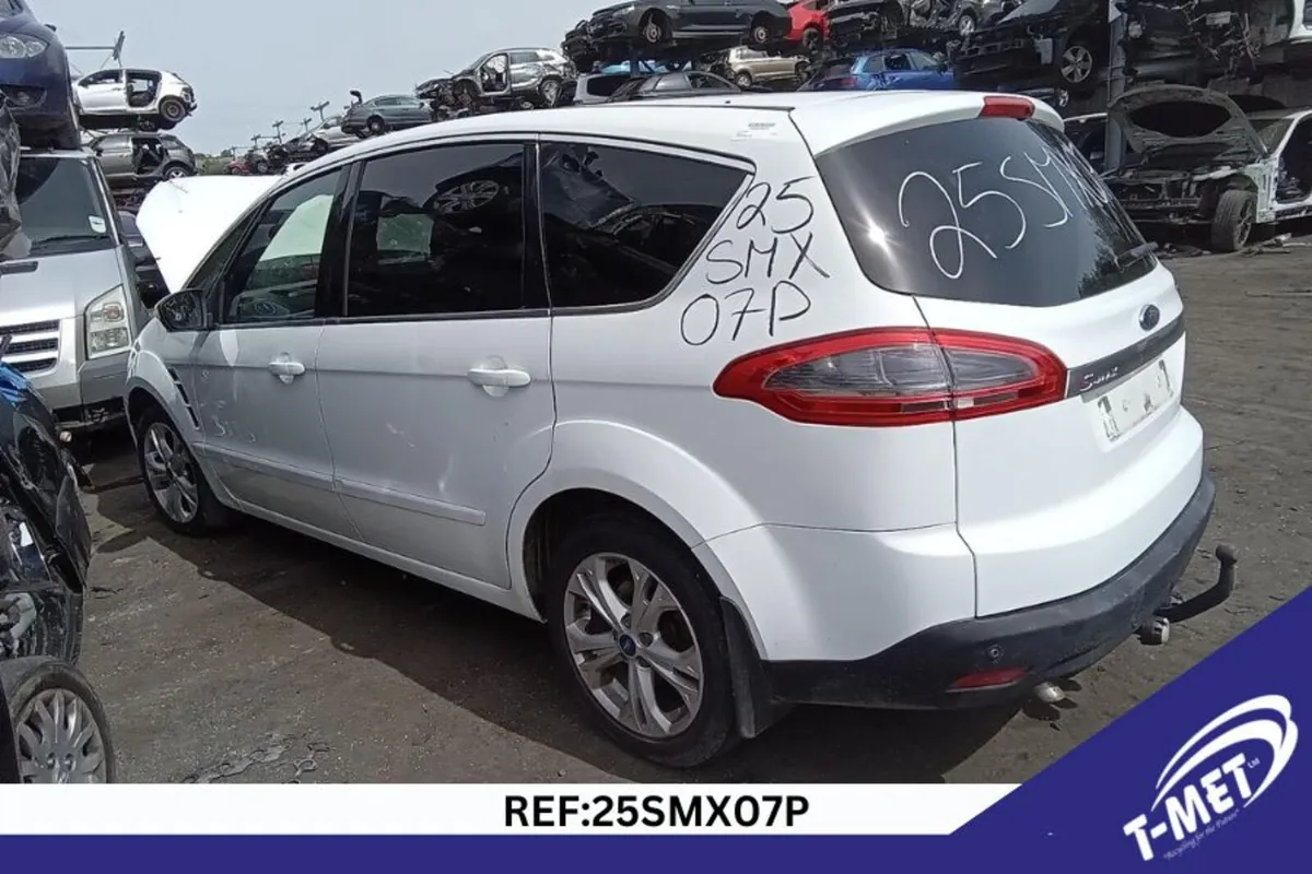 2011 FORD S-MAX BREAKING FOR PARTS - Image 1