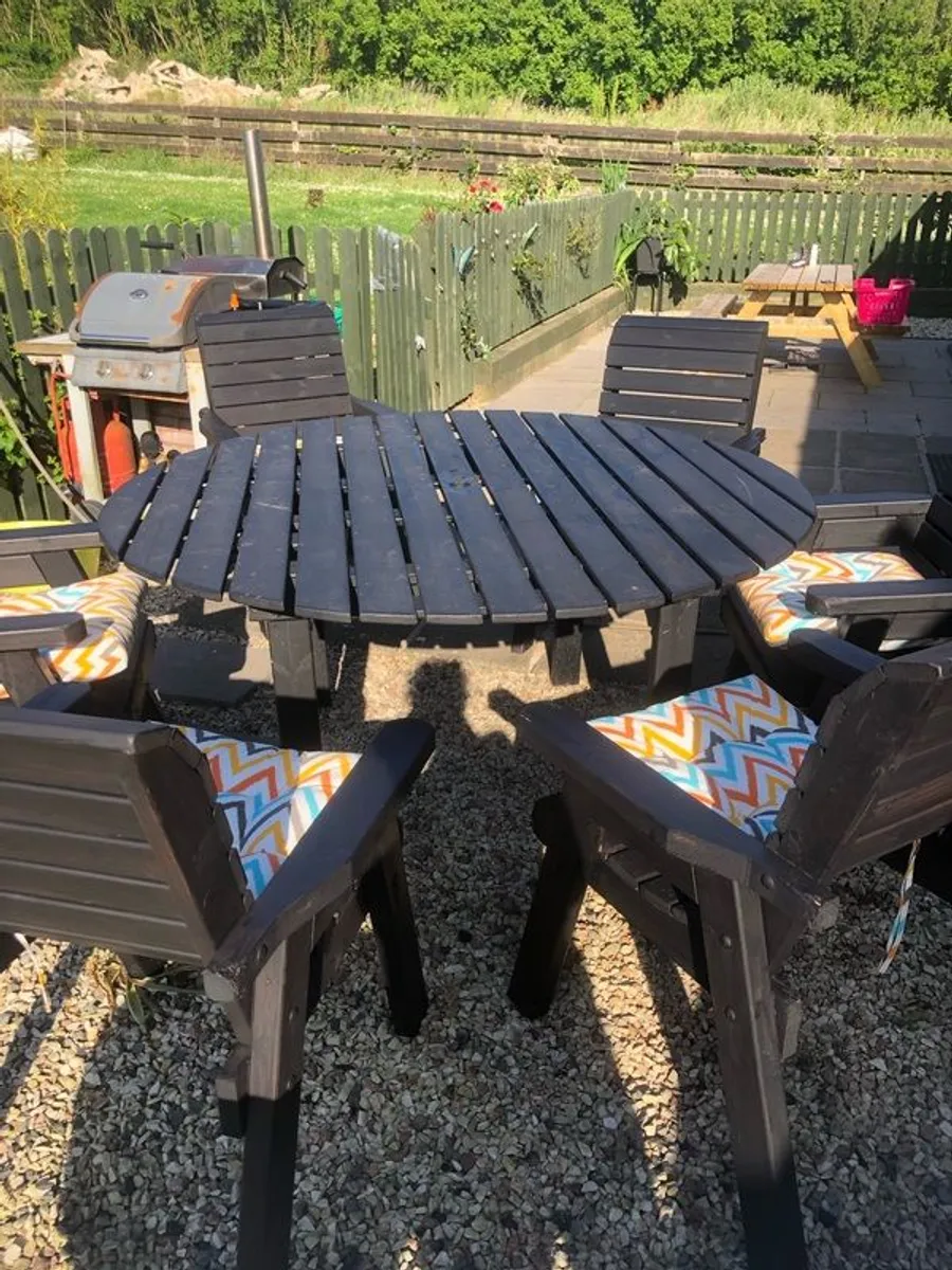 Beautiful handmade garden set. - Image 4