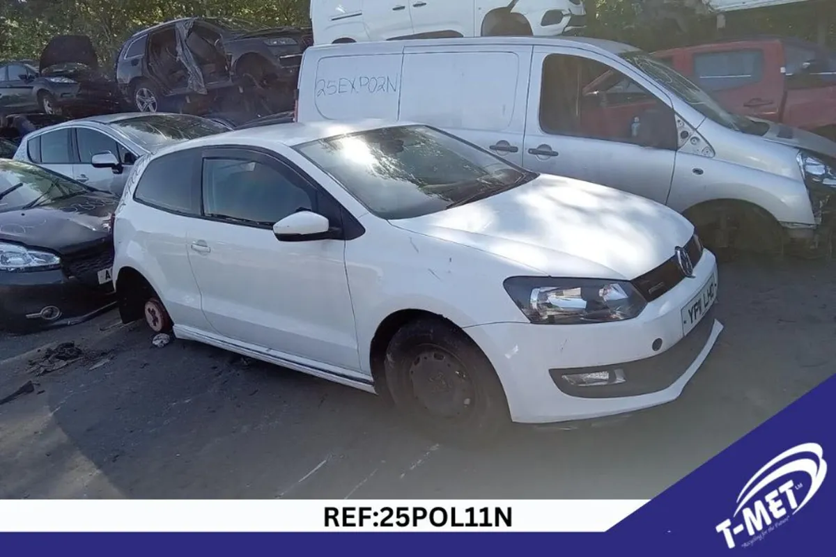 2011 VOLKSWAGEN POLO BREAKING FOR PARTS - Image 4