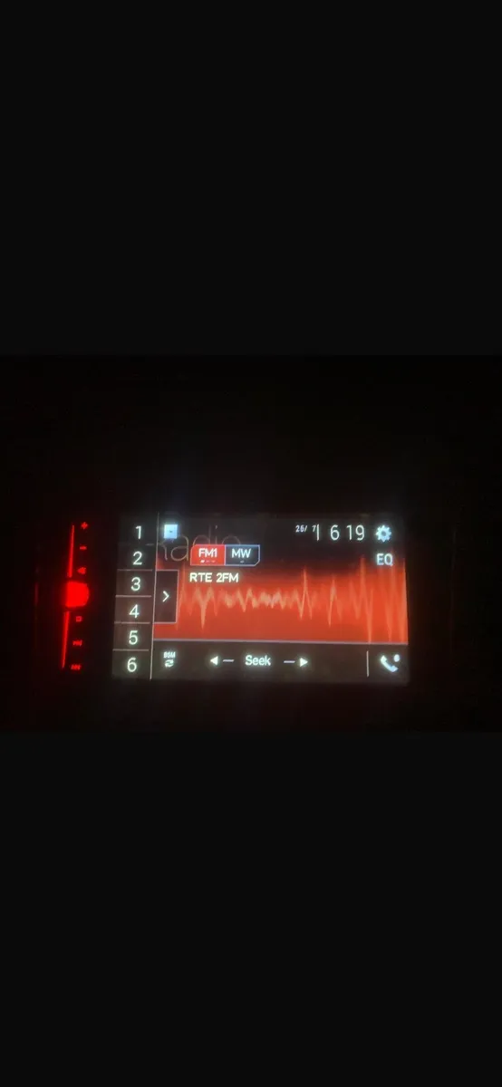 Pioneer touchscreen media - Image 2
