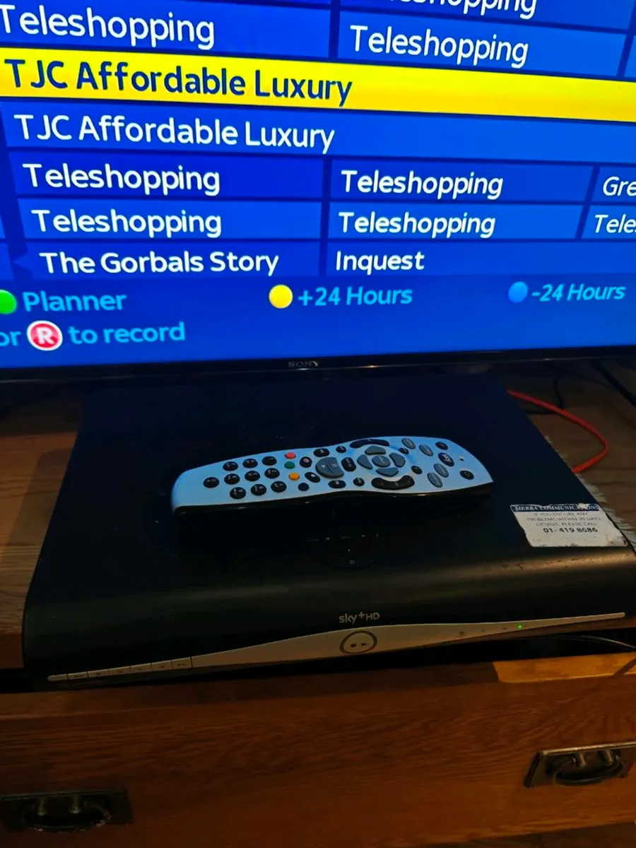 Sky+ HD and freesat card - Image 1
