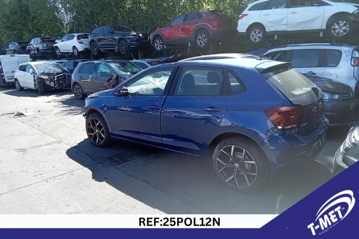 2018 VOLKSWAGEN POLO BREAKING FOR PARTS - Image 1