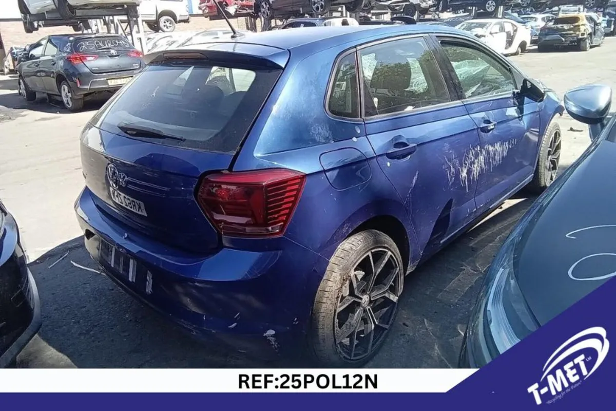 2018 VOLKSWAGEN POLO BREAKING FOR PARTS - Image 3