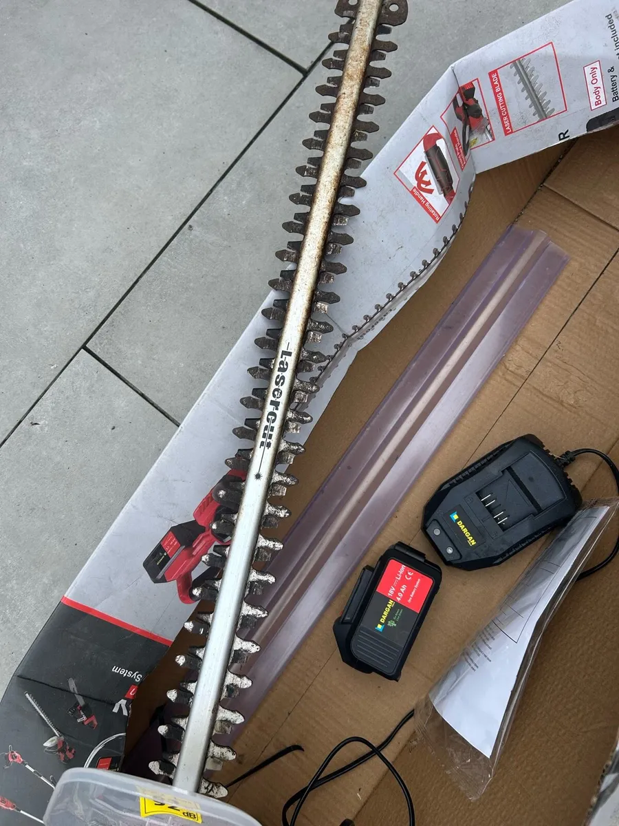 Dargan hedge trimmer&mini chainsaw - Image 3